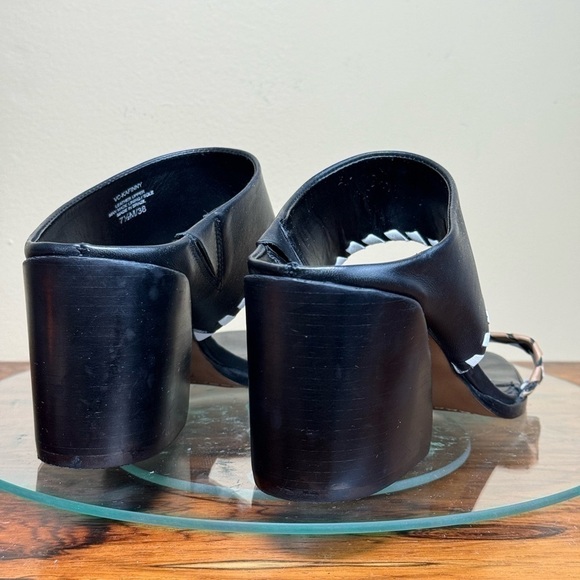 VINCE CAMUTO Kafinny Whipstitch Slide Sandal - Picture 10 of 16